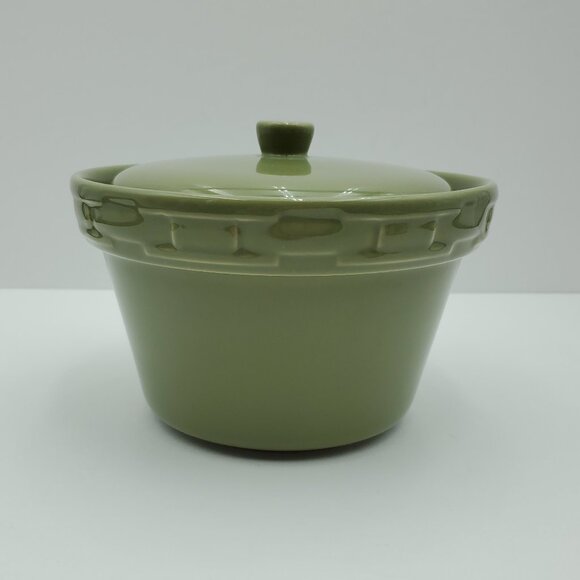 Longaberger Sage Green Roundabout Covered Casserole with Spice Market Pocket - Picture 2 of 11